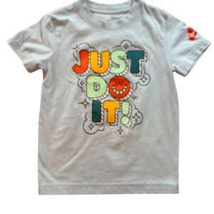 Nike Kids Just Do It Graphic T-Shirt Light Blue Short Sleeve Size 4 XS M093-G25